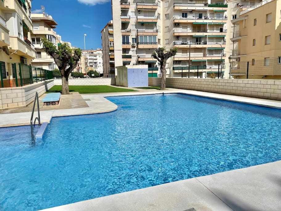 Apartamento Cerca De La Playa Torrecilla Nerja Luaran gambar