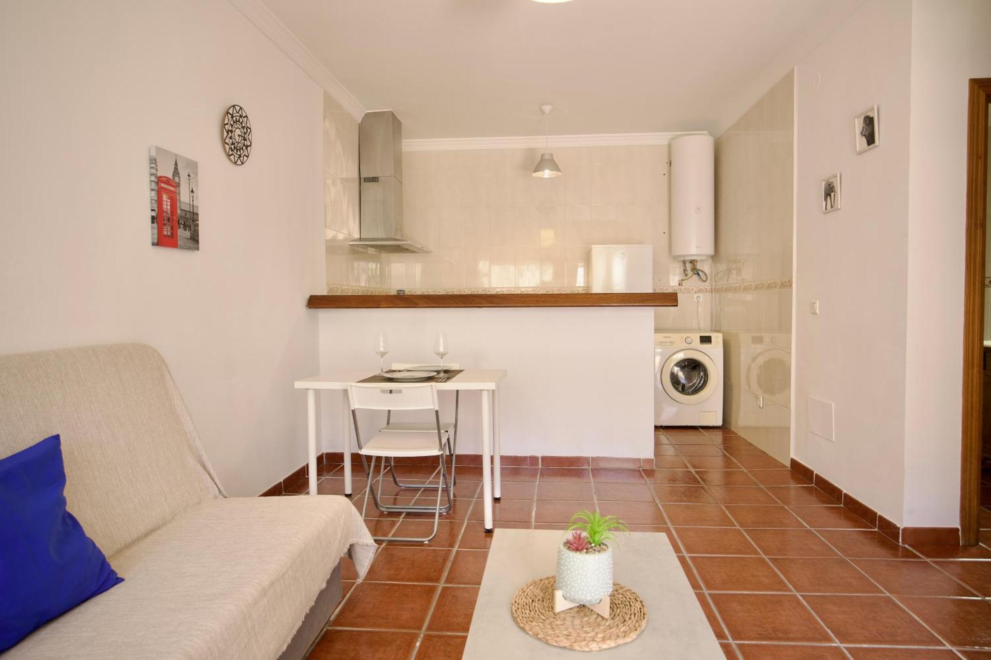 Apartamento Cerca De La Playa Torrecilla Nerja Luaran gambar